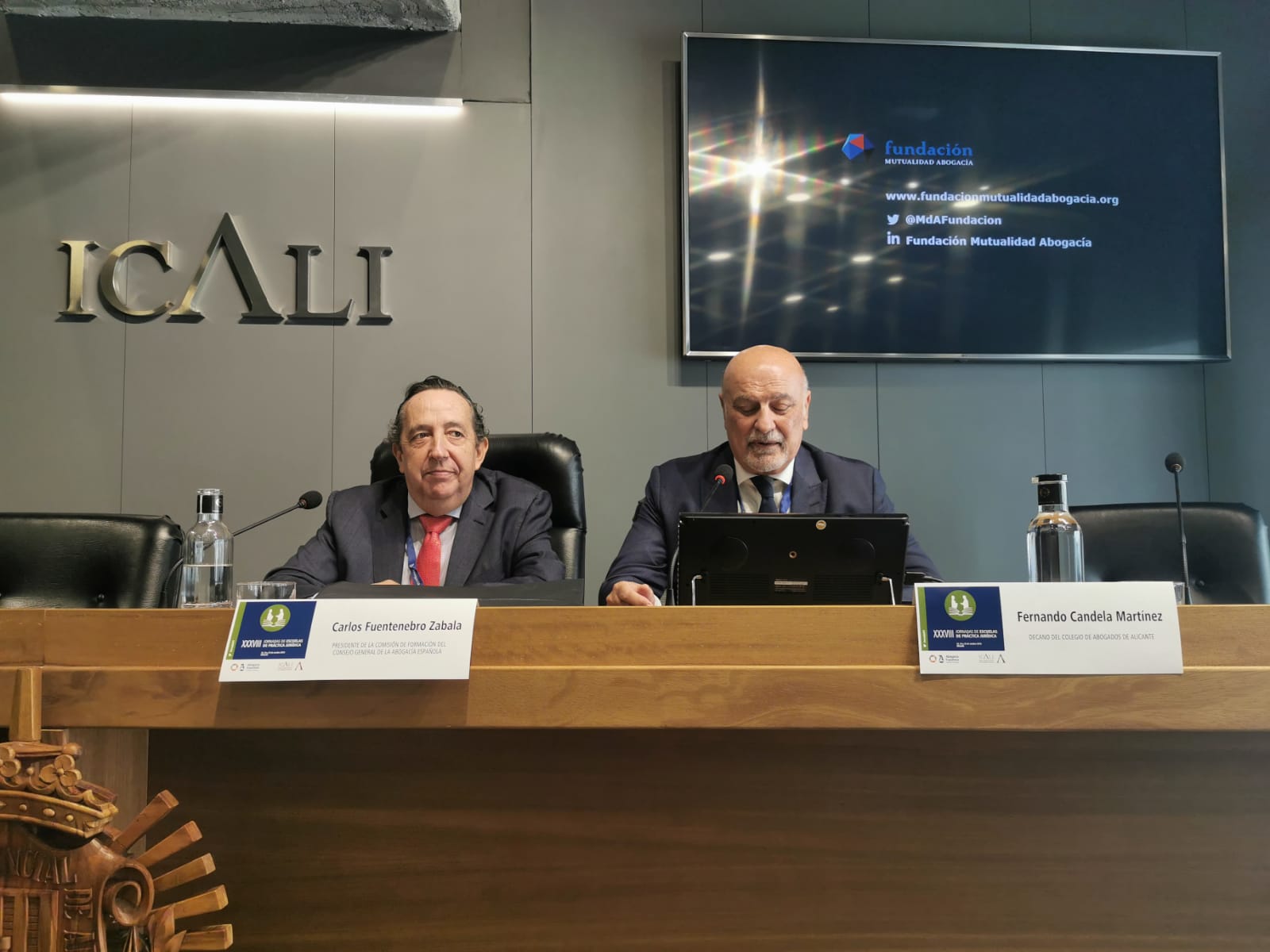 La prueba de acceso, la deontología y la formación continua centran las Jornadas de Escuelas de Práctica Jurídica en Alicante