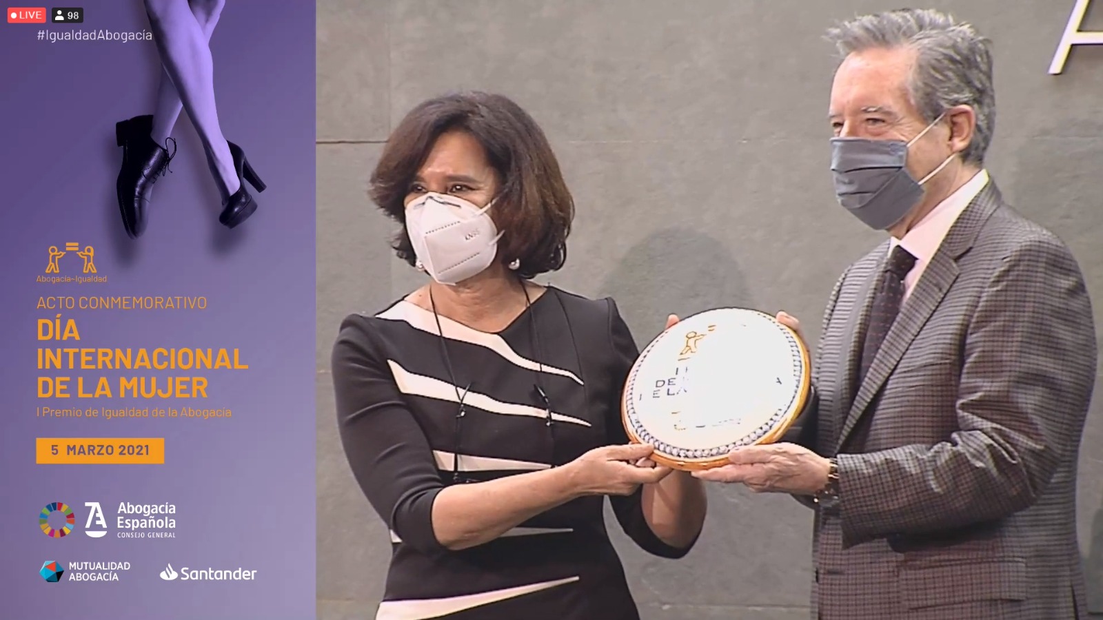 La Agrupación de Mujeres Abogadas del ICALI recibe el Premio Igualdad de la Abogacía Española